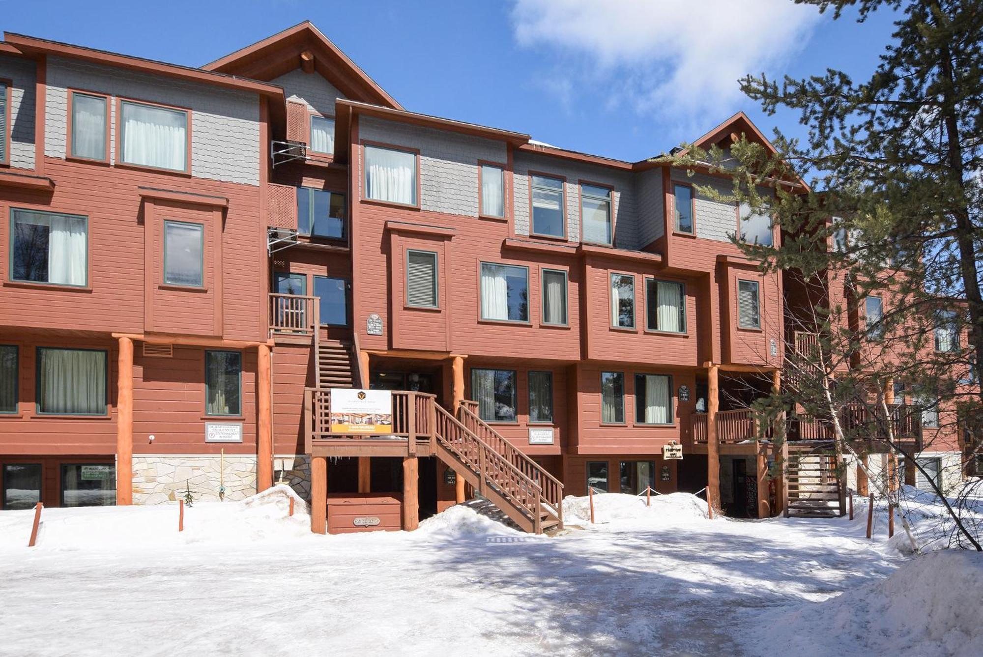 Les Condos Du Lac Taureau- Rooms & Condos Saint-Michel Esterno foto