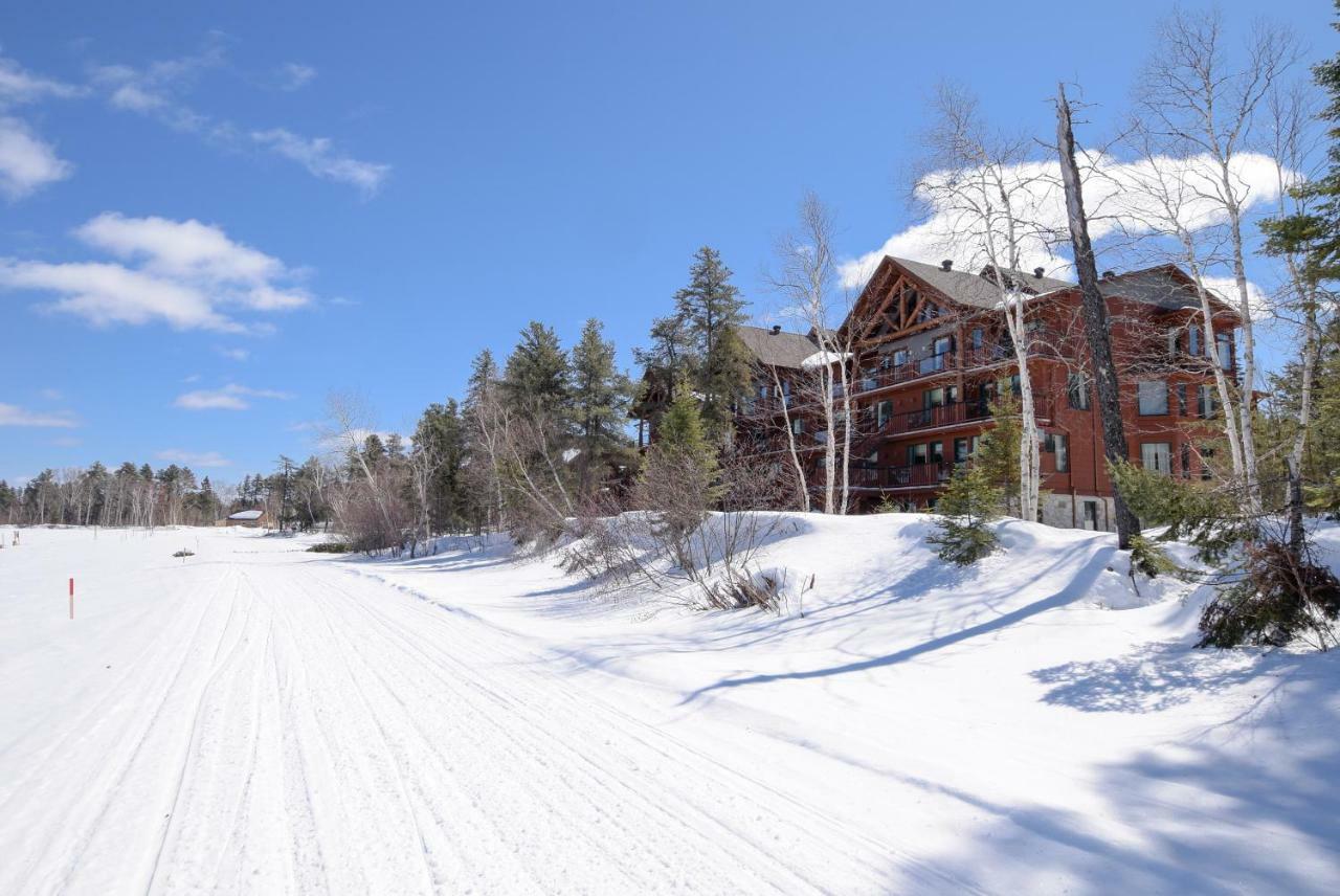 Les Condos Du Lac Taureau- Rooms & Condos Saint-Michel Esterno foto